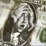 Dolar zmierza ku najsilniejszemu spadkowi od 1973 r.: prognozy Lombard Odier przy Fed gotowym do samodzielnego obniżenia stóp procentowych