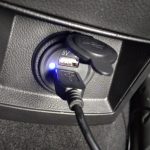 Wszystko, co możesz zrobić (a o czym nie wiedziałeś) dzięki portowi USB w samochodzie
