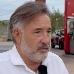 Tomeu Clar, właściciel siedmiu stacji benzynowych: „Z każdego litra benzyny pozostaje nam zaledwie 10–25 centów, resztę zabiera państwo i surowiec”.