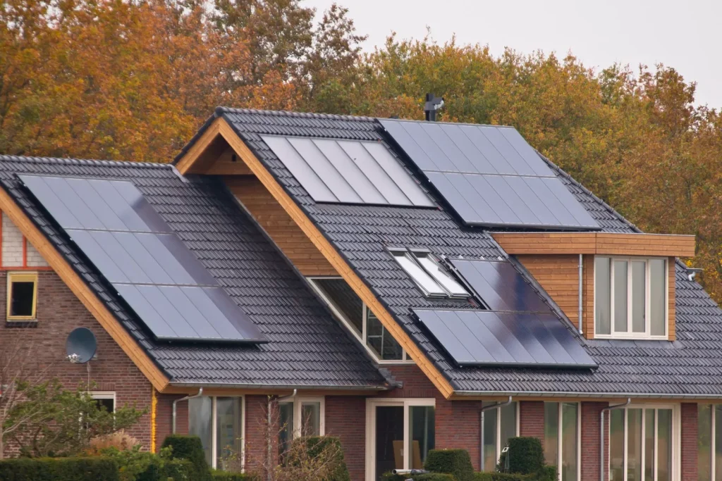 Transformacja energetyczna staje się podatnym gruntem dla oszustów: „Zostaliśmy z kredytem w wysokości 42 000 euro do spłaty”.
