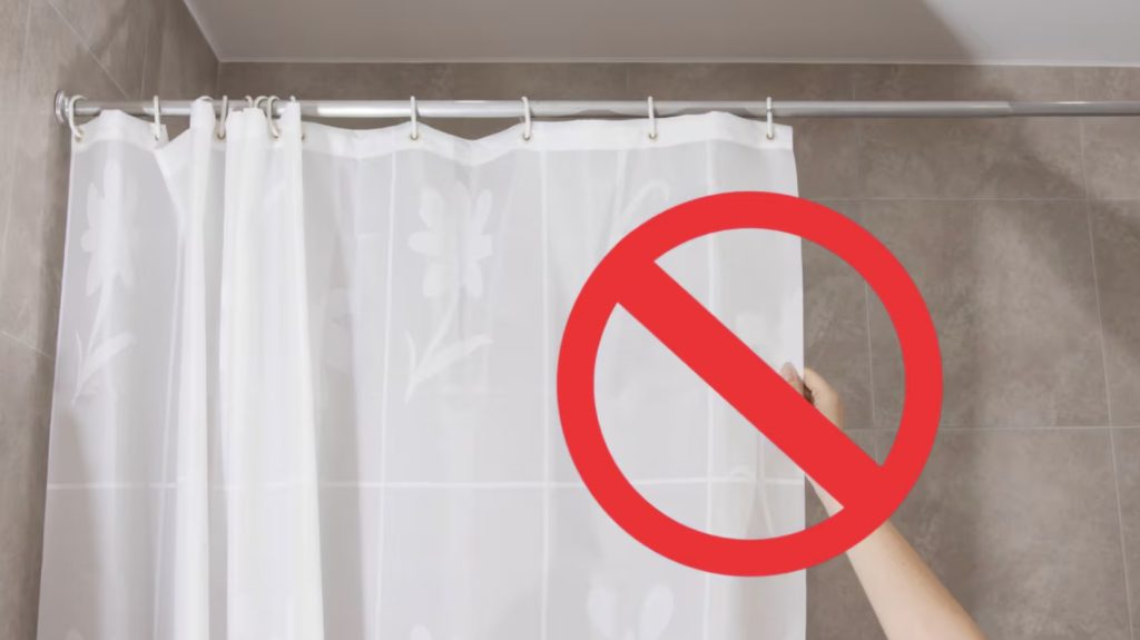 Żegnajcie plastikowe zasłony prysznicowe: trend, który rewolucjonizuje wystrój wnętrz