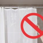 Żegnajcie plastikowe zasłony prysznicowe: trend, który rewolucjonizuje wystrój wnętrz