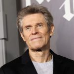 Zdrowy tryb życia Willema Dafoe w wieku 70 lat: joga sześć razy w tygodniu, spacery i dieta wegańska