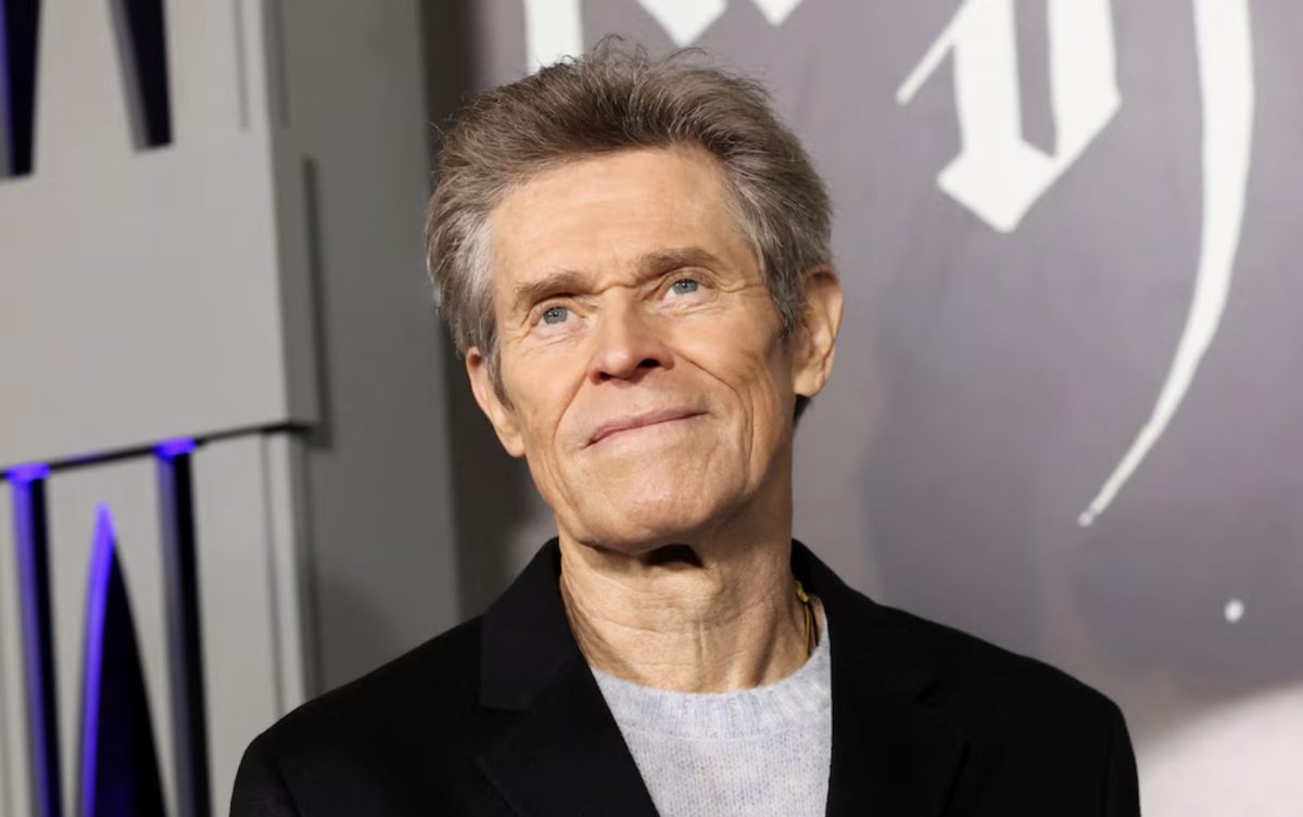 Zdrowy tryb życia Willema Dafoe w wieku 70 lat: joga sześć razy w tygodniu, spacery i dieta wegańska