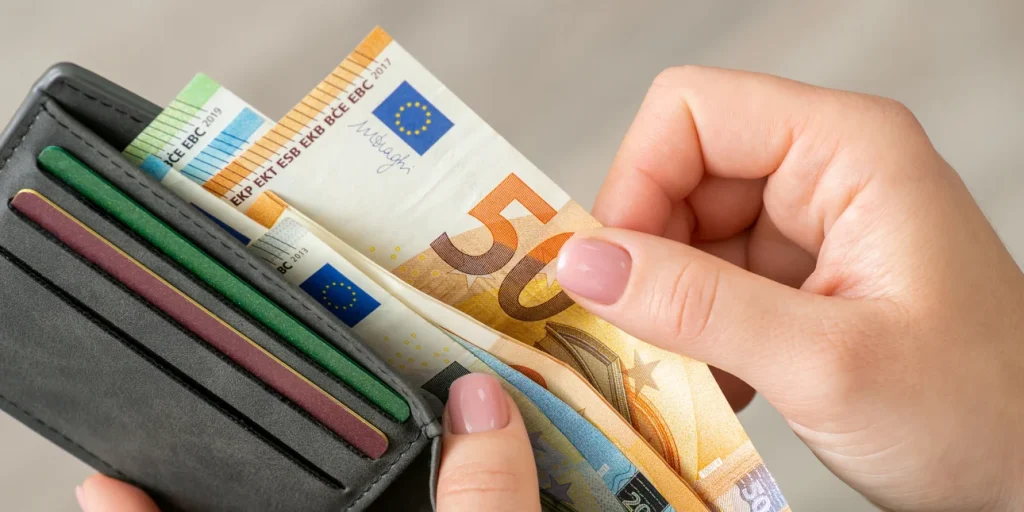 Co oznacza porządkowanie banknotów od najmniejszych do największych według psychologii